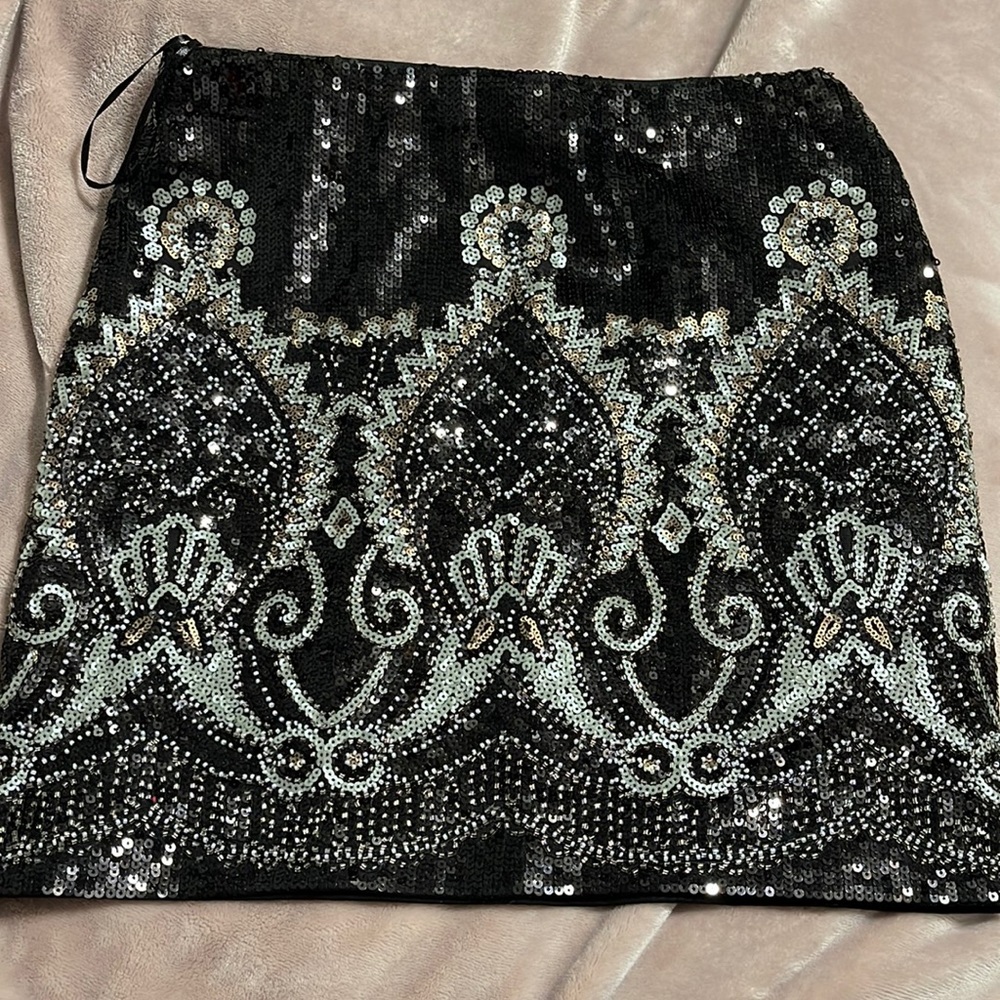 NWT Black mini with sequins